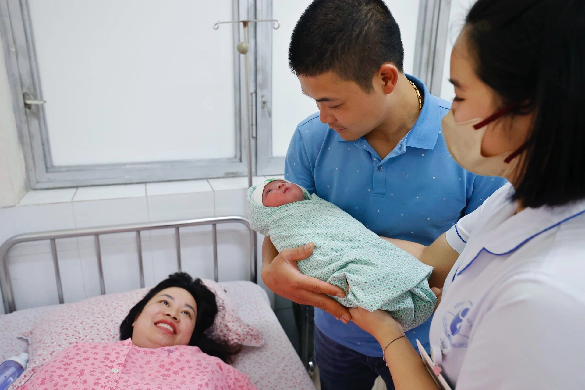 Báo Dân trí lan tỏa Niềm vui ngày Xuân trên mọi miền Tổ quốc đến bạn đọc - 1 Báo Dân trí lan tỏa Niềm vui ngày Xuân trên mọi miền Tổ quốc đến bạn đọc - 1
