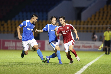 Công Phượng nói gì sau màn tỏa sáng trên sân Cẩm Phả?