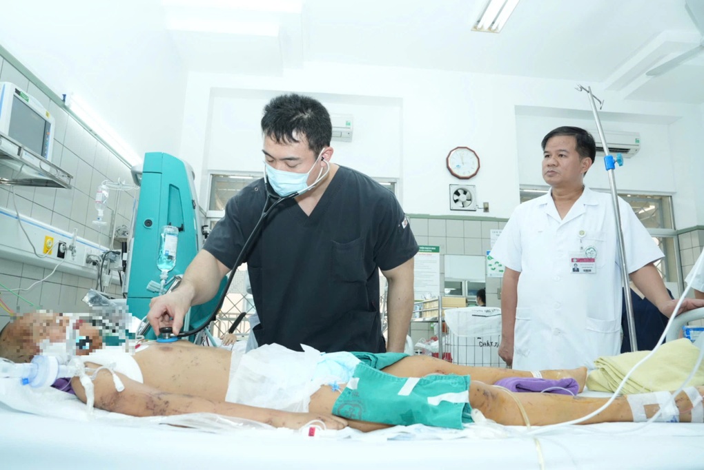 Một bệnh nhân vụ lũ quét thôn Làng Nủ đã không qua khỏi - 4 Một bệnh nhân vụ lũ quét thôn Làng Nủ đã không qua khỏi - 4