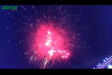 Lung linh đêm "Cửa Lò biển hát"