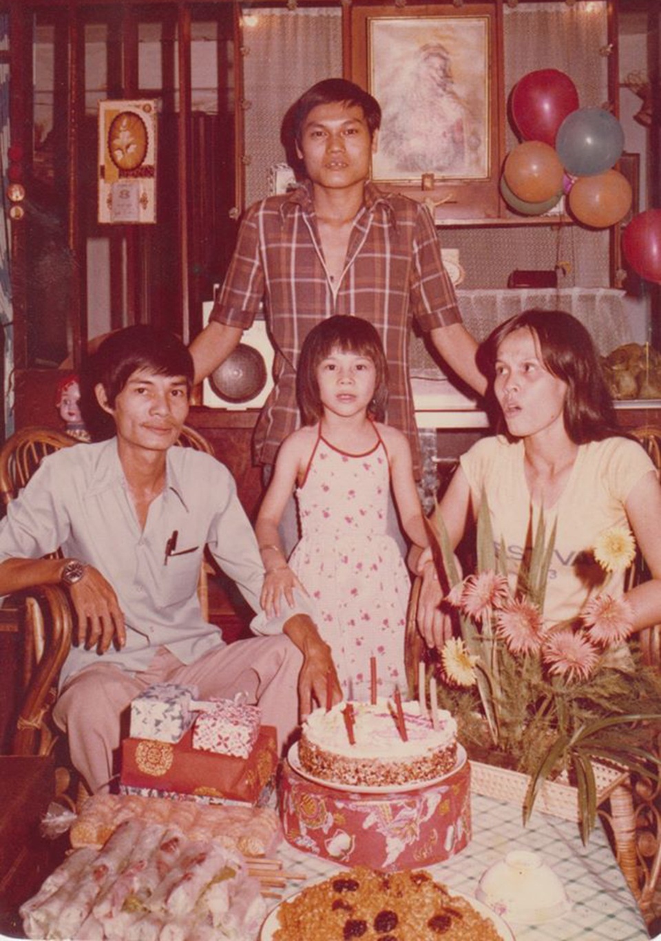 Thanh Thảo tung ảnh thời… ẵm ngửa, đi mẫu giáo - 14 Thanh Thảo tung ảnh thời… ẵm ngửa, đi mẫu giáo - 14