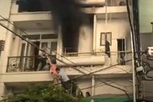 Cháy nhà 4 tầng ở TPHCM, 2 người tử vong, 14 nạn nhân cấp cứu