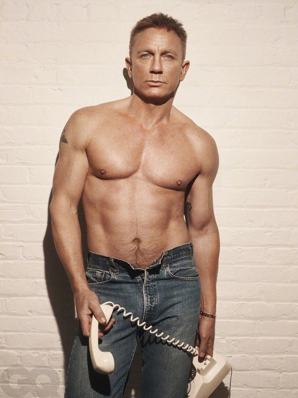 Agent 007 Daniel Craig has a spectacular transformation after... retirement - 4