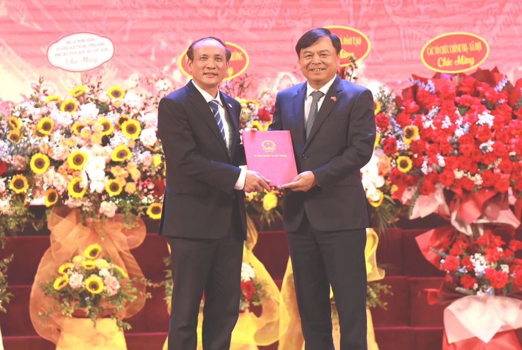 GS.TS quê Nghệ An chính thức là tân Hiệu trưởng Trường ĐH Thủy lợi - 1 GS.TS quê Nghệ An chính thức là tân Hiệu trưởng Trường ĐH Thủy lợi - 1
