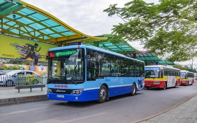 xe-buyt-ha noi the dien tu.jpg