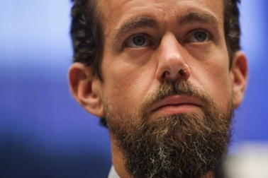 Các tỷ phú thế giới “đua nhau” quyên góp hàng tỷ USD chống dịch Covid-19