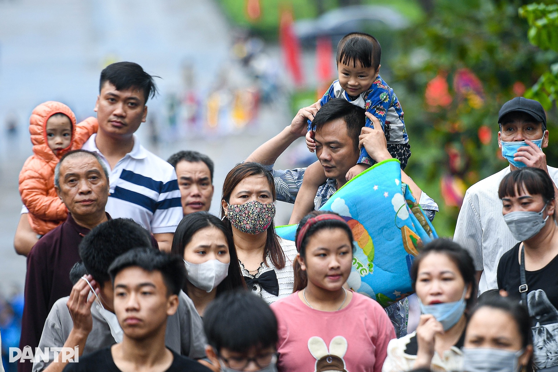 Chủ tịch nước Võ Văn Thưởng dâng hương tưởng nhớ các Vua Hùng - 8 Chủ tịch nước Võ Văn Thưởng dâng hương tưởng nhớ các Vua Hùng - 8