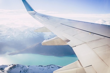 Hành khách chưa kịp ngồi yên vị, máy bay đã hạ cánh xuống đường băng