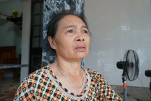 Người mẹ đau buồn kể về thời khắc trắng đêm tìm con mất tích trong mưa lũ