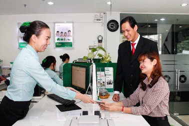 Nhà băng hút khách bằng tuyệt chiêu khuyến mãi khủng