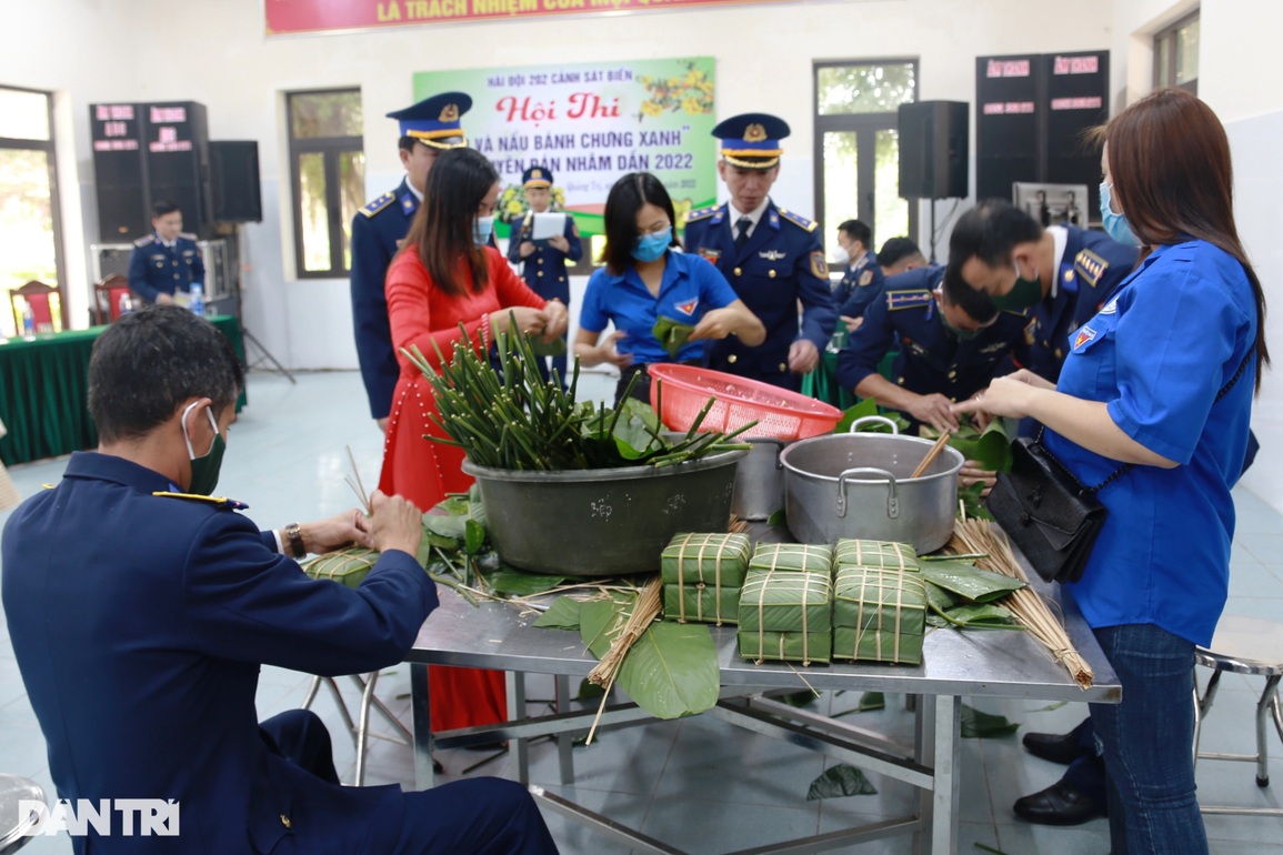 Những cái Tết xa nhà - 5 Những cái Tết xa nhà - 5