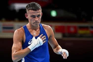 Võ sĩ thừa nhận suýt tự tử vì bị bạn gái vu oan