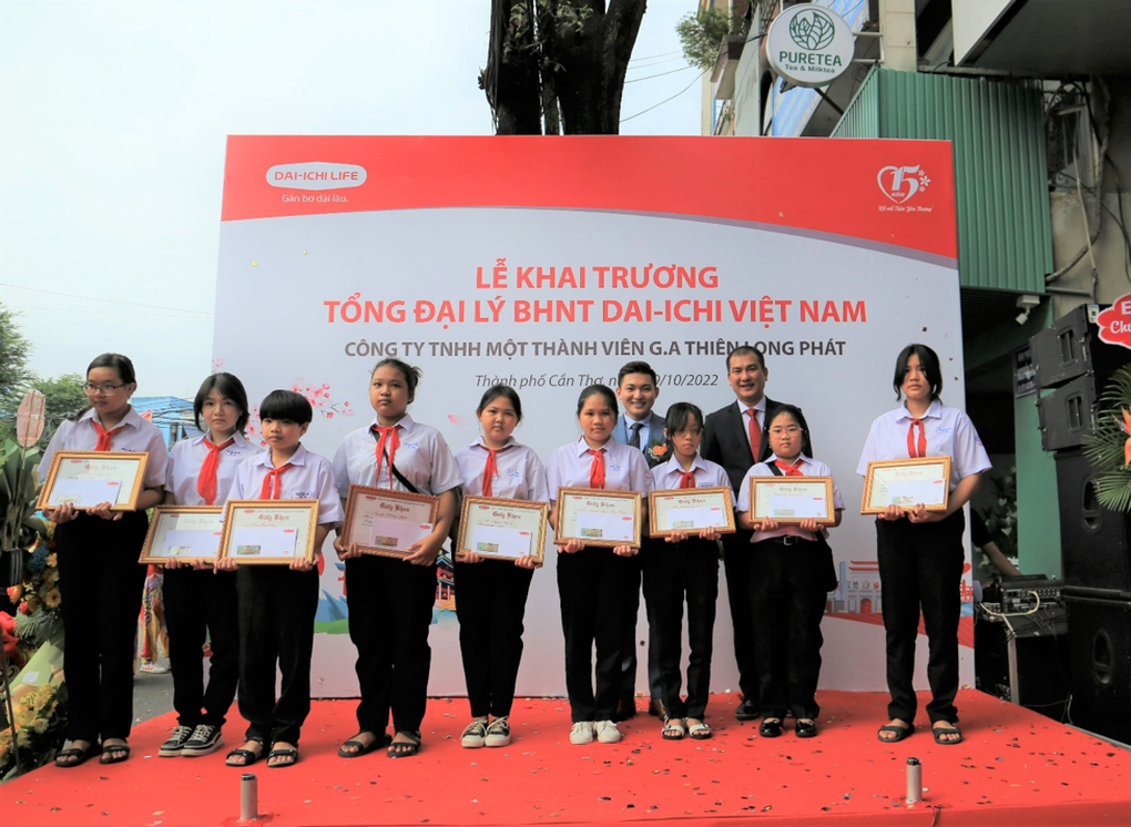 Dai-ichi Life Việt Nam khai trương văn phòng thứ 6 tại TP Cần Thơ - 2 Dai-ichi Life Việt Nam khai trương văn phòng thứ 6 tại TP Cần Thơ - 2