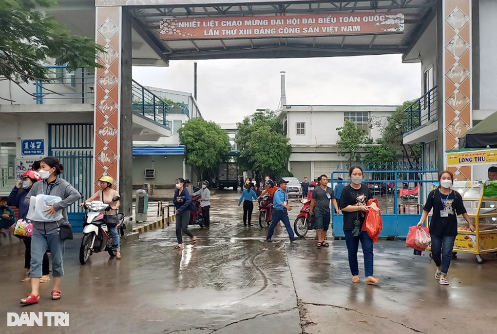 Tín dụng đen bủa vây, công nhân vay 5 triệu, cả nhà ròng rã bị... hành - 4 Tín dụng đen bủa vây, công nhân vay 5 triệu, cả nhà ròng rã bị... hành - 4