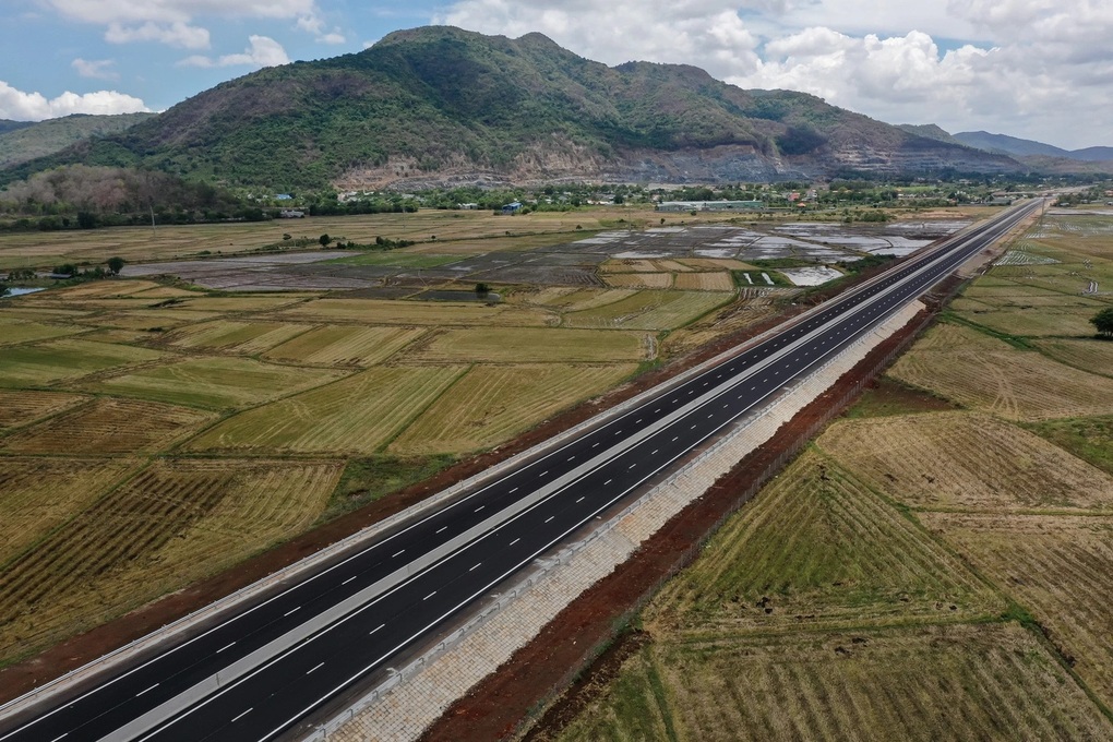 Mở rộng không gian phát triển phía Đông TPHCM - 2 Mở rộng không gian phát triển phía Đông TPHCM - 2