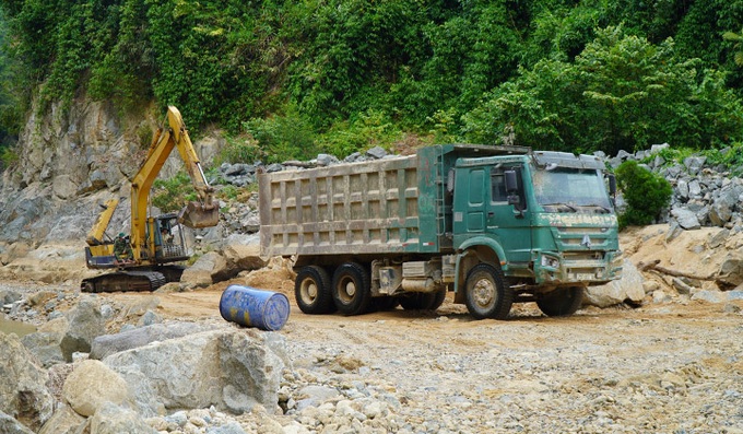 Sẵn sàng phương án tìm kiếm nạn nhân mất tích tại khu vực lòng hồ Rào Trăng 4 - Ảnh 2.