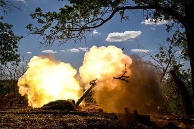 Nga công phá dữ dội mặt trận Zaporizhia, Ukraine rút quân khỏi loạt cứ điểm