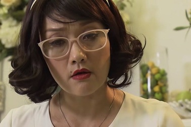 “Táo” Vân Dung” thú nhận không thể kiểm soát được khi chồng đem tiền cho bồ