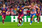 Đánh bại Atletico, Barcelona vẫn bị loại ở tứ kết Champions League