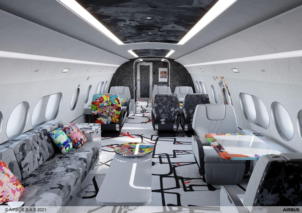 Cyril Kongo vẽ lên máy bay tư nhân của Airbus - 2 Cyril Kongo vẽ lên máy bay tư nhân của Airbus - 2