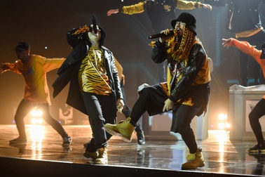 Phúc Bồ - Hà Lê gây ấn tượng với “Binh đoàn hổ” trong Sao đại chiến