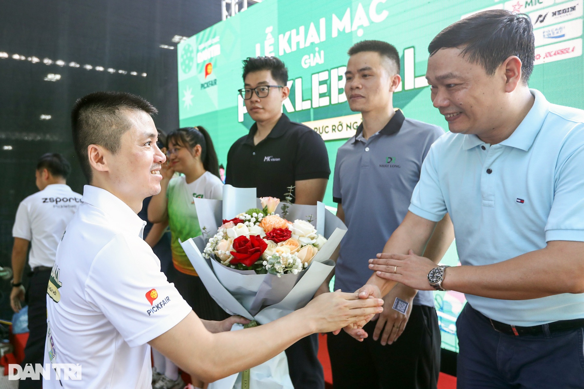 Khởi tranh sôi nổi Giải pickleball Dân trí 20 năm - Rực rỡ ngày mới - 9 Khởi tranh sôi nổi Giải pickleball Dân trí 20 năm - Rực rỡ ngày mới - 9