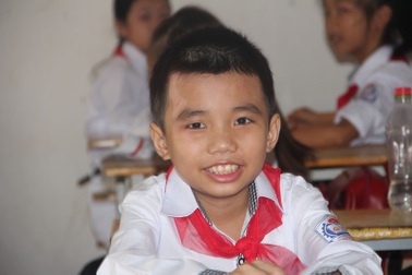 Bé Mạnh hồi phục kỳ diệu, kịp dự ngày khai trường