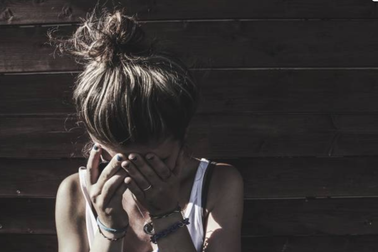 Cay đắng trong mối tình với trai đẹp: Đã dính bầu còn thêm cả bệnh xã hội