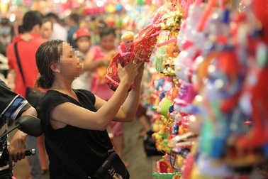 Trẻ dễ bị nhiễm độc từ đồ chơi