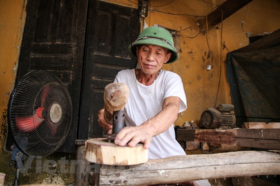 Bình minh làng nghề Ông Hảo: Giá trị đồ chơi trung thu truyền thống - 6 Bình minh làng nghề Ông Hảo: Giá trị đồ chơi trung thu truyền thống - 6