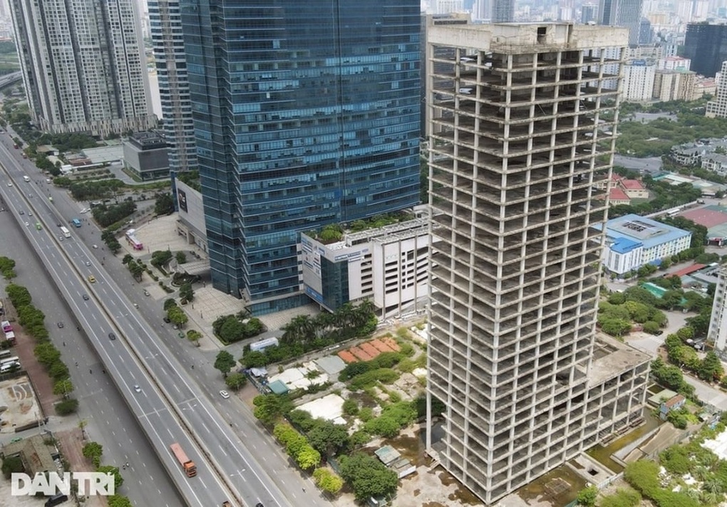 Khởi tố cựu Phó tổng giám đốc Tổng công ty Xi măng Việt Nam - 1 Khởi tố cựu Phó tổng giám đốc Tổng công ty Xi măng Việt Nam - 1