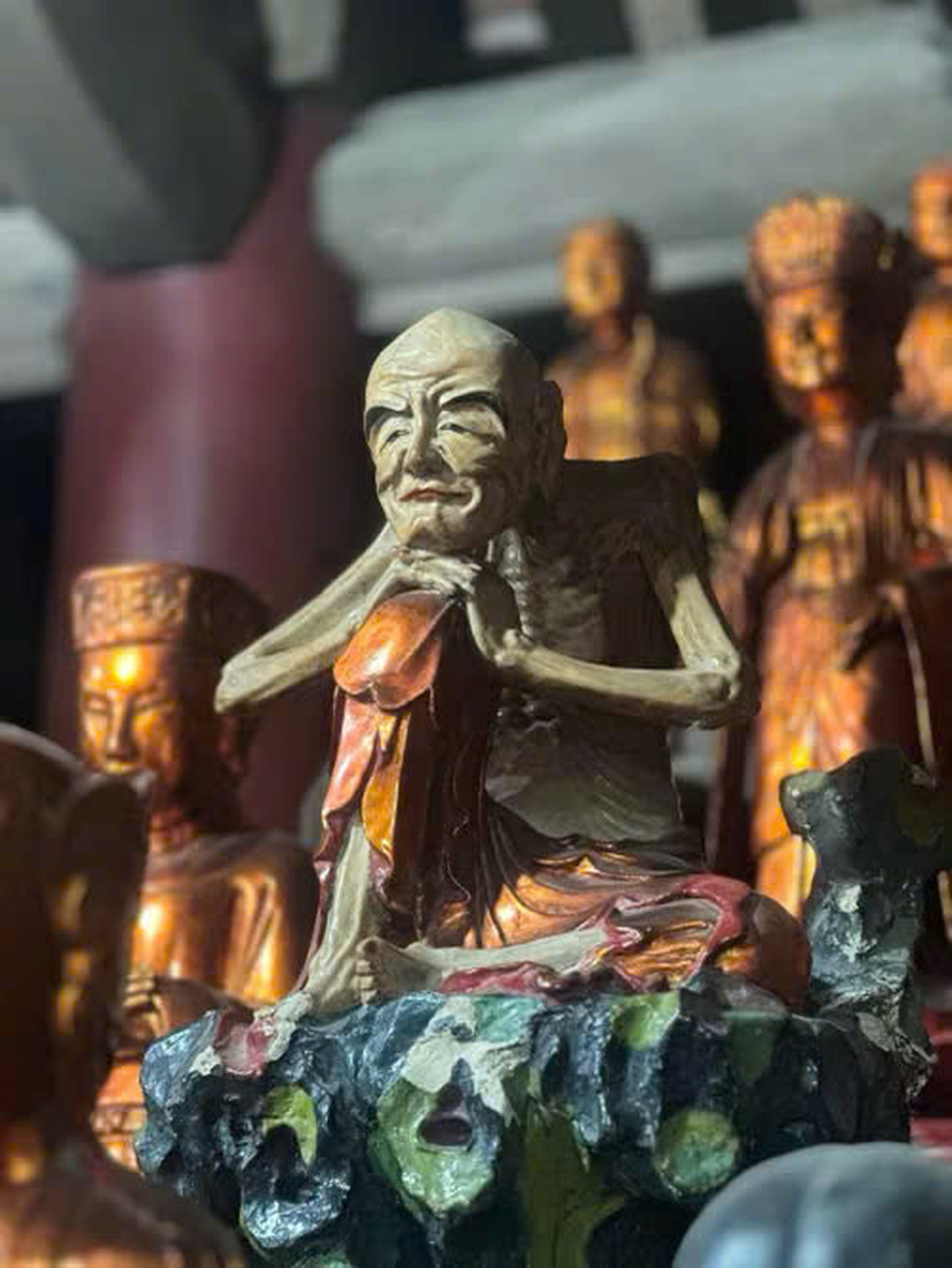 Cận cảnh bức tượng 400 năm tuổi đang làm hồ sơ Bảo vật quốc gia ở chùa Keo - 8