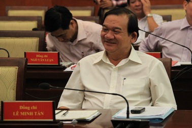 Chiều nay sẽ có quyết định kỷ luật Giám đốc Sở đãi tiệc trong giờ hành chính