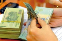 Có được nâng lương trước hạn khi chuyển loại công chức?