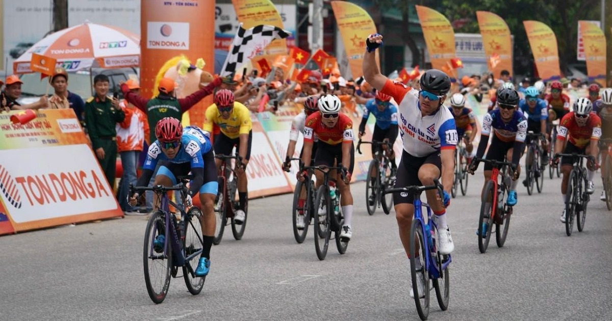 View - Martin Lass lần thứ hai thắng chặng tại giải xe đạp toàn quốc | Báo Dân trí