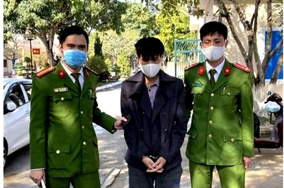 Một đối tượng trong ổ nhóm tấn công khiến Thiếu tá công an hi sinh sa lưới - 2 Một đối tượng trong ổ nhóm tấn công khiến Thiếu tá công an hi sinh sa lưới - 2