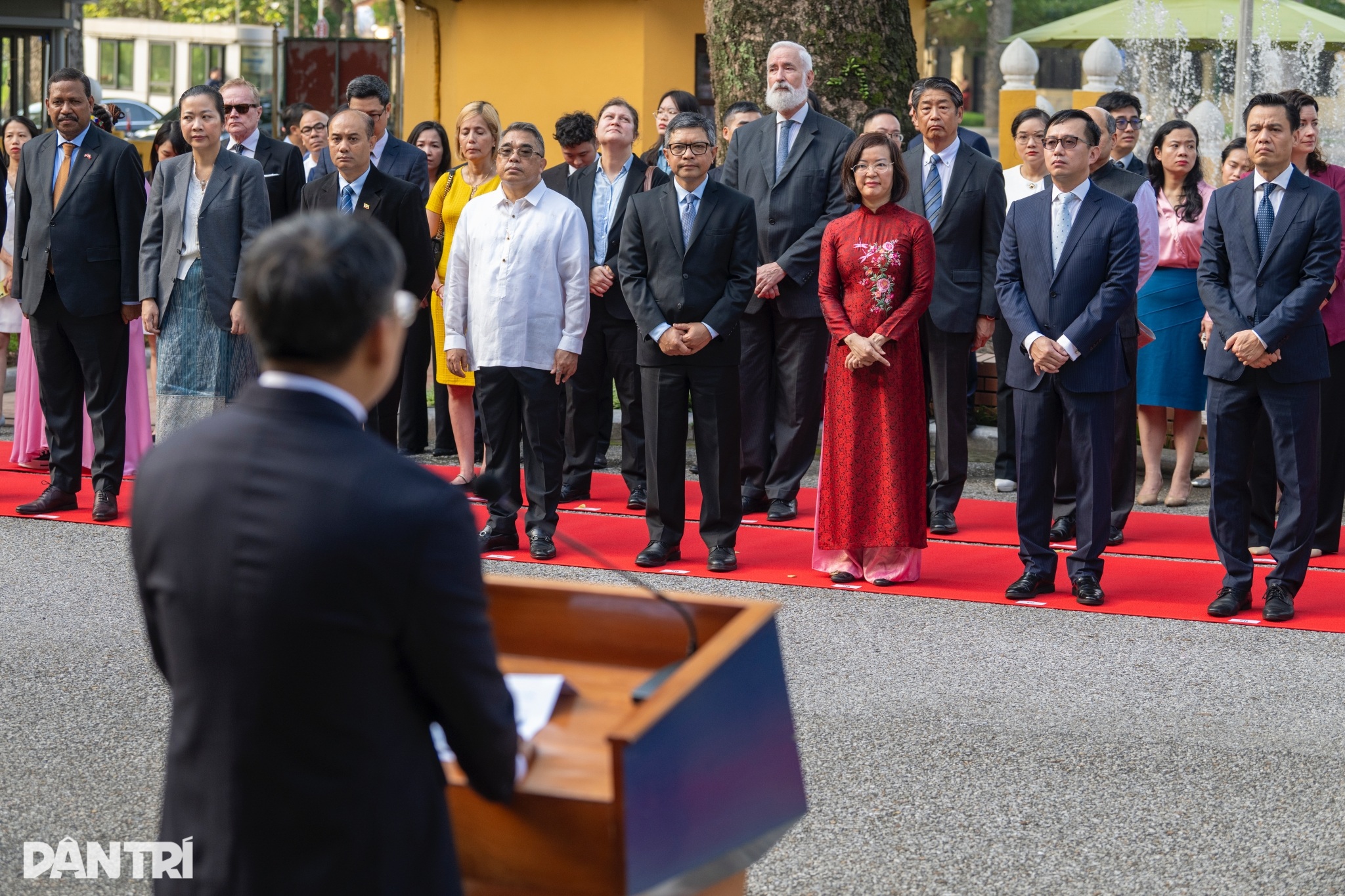 Trang trọng Lễ thượng cờ kỷ niệm 58 năm Ngày thành lập ASEAN - 7
