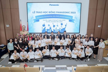 Học bổng Panasonic chắp cánh tương lai cho sinh viên Việt