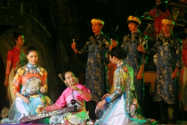 Mãn nhãn với Lễ khai mạc Festival Huế 2012