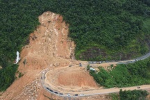 Loạt đèo vào Đà Lạt tê liệt vì sạt lở, tỉnh Lâm Đồng phát cảnh báo khẩn