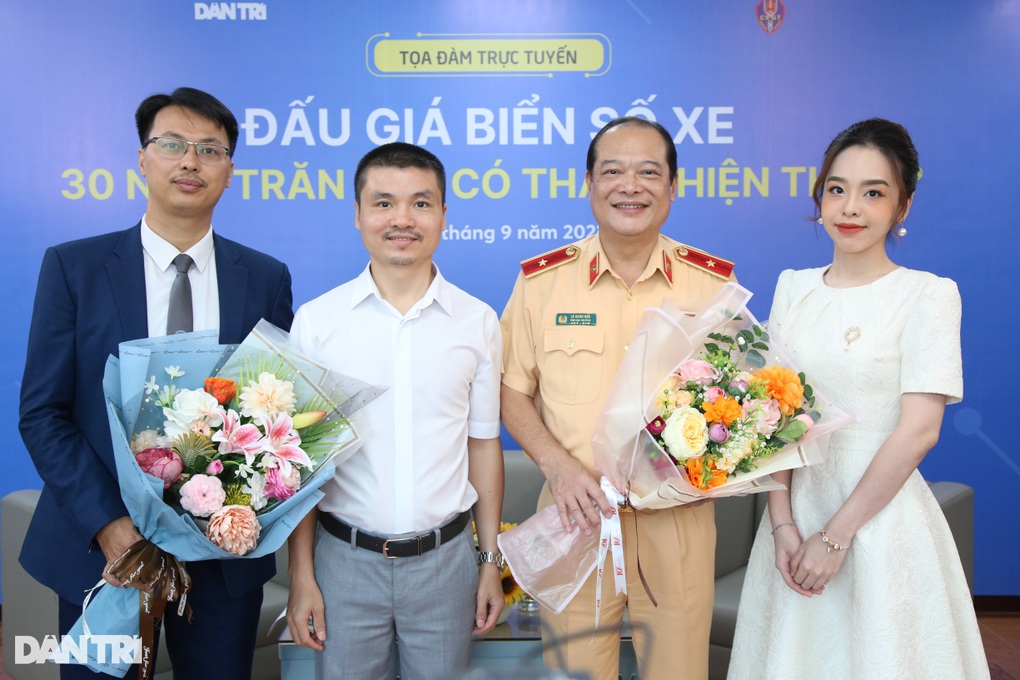 Công bố kho biển số trước đấu giá 30 ngày để người dân lựa chọn - 1 Công bố kho biển số trước đấu giá 30 ngày để người dân lựa chọn - 1