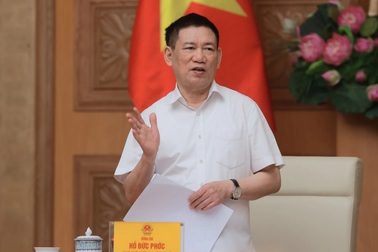 Phó Thủ tướng Hồ Đức Phớc chỉ đạo về quản lý giá điện, xăng dầu