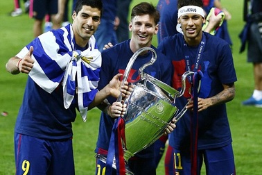 Barcelona đoạt cú ăn ba: Thế hệ “Dream Team” mới ra đời