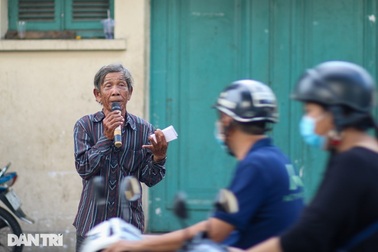 Đề xuất chi hơn 1.000 tỷ đồng hỗ trợ người lao động bị ảnh hưởng Covid-19