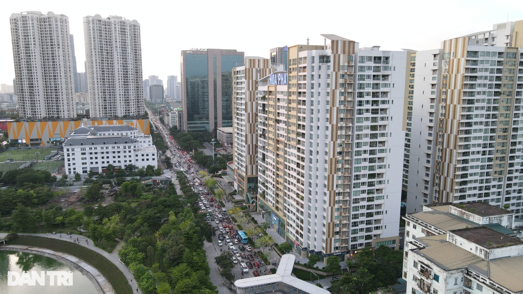 Điểm mặt những cao ốc mọc lên trên đất nhà máy, xí nghiệp sau di dời - 5 Điểm mặt những cao ốc mọc lên trên đất nhà máy, xí nghiệp sau di dời - 5