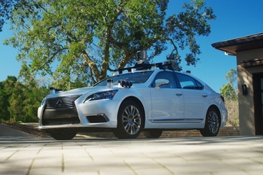 Toyota bắt tay với Suzuki phát triển công nghệ lái tự động