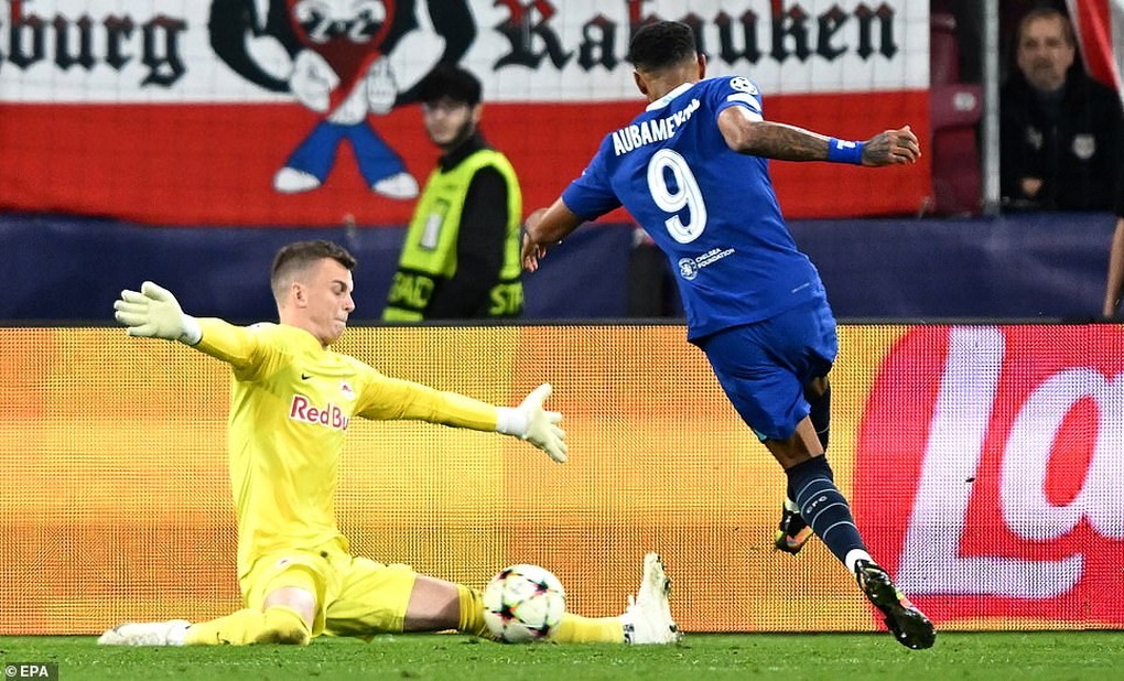 Chelsea giành vé đi tiếp nhờ bàn thắng tuyệt đẹp - 4 Chelsea giành vé đi tiếp nhờ bàn thắng tuyệt đẹp - 4