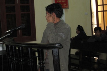 12 tháng tù treo cho kẻ hành hung nhà báo