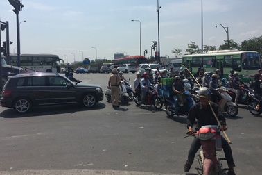 Tai nạn liên hoàn trên cao tốc, giao thông ùn ứ nghiêm trọng