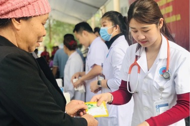 "Tủ thuốc Bảo Thanh" hưởng ứng hoạt động tri ân người có công dịp 27/7